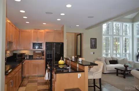 17481 Killdeer Dr, Bend, OR 97707 photo 6