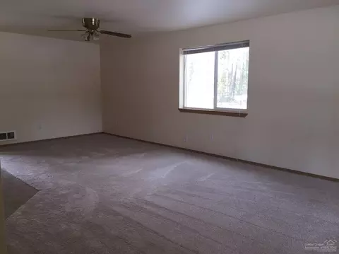 51365 Evans Way, La Pine, OR 97739 photo 10