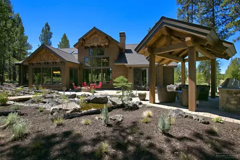 56581 Sunstone Loop, Bend, OR 97707 photo 15