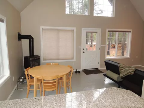 16020 Twin Dr, La Pine, OR 97739 photo 4