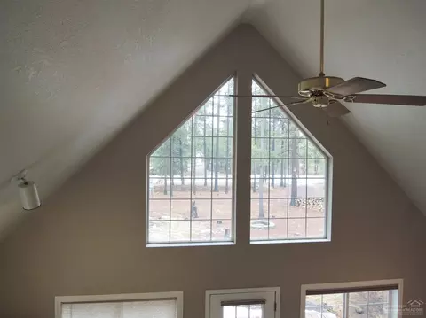 16020 Twin Dr, La Pine, OR 97739 photo 19