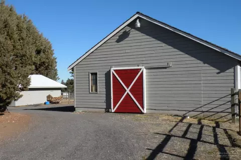 60500 Woodside Rd, Bend, OR 97702 photo 9