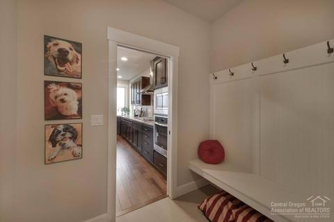 60867 Garrison Dr, Bend, OR 97702 photo 10
