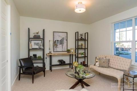 60867 Garrison Dr, Bend, OR 97702 photo 18