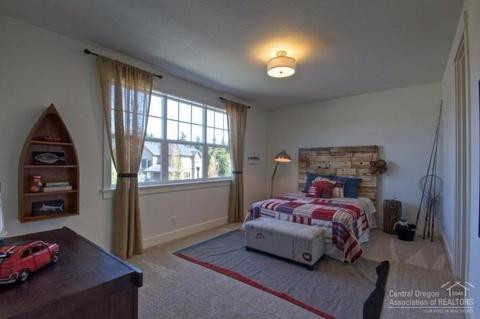 60867 Garrison Dr, Bend, OR 97702 photo 17