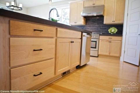 60867 Garrison Dr, Bend, OR 97702 photo 7