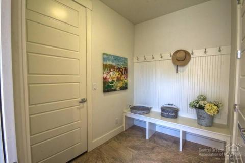60867 Garrison Dr, Bend, OR 97702 photo 8