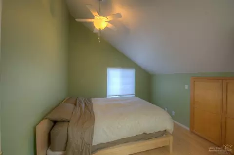 153 SW 17th St #2, Bend, OR 97701 photo 12