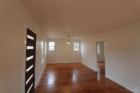 20671 Cooley Rd, Bend, OR 97701 photo 7