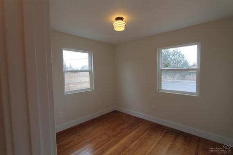 20671 Cooley Rd, Bend, OR 97701 photo 10
