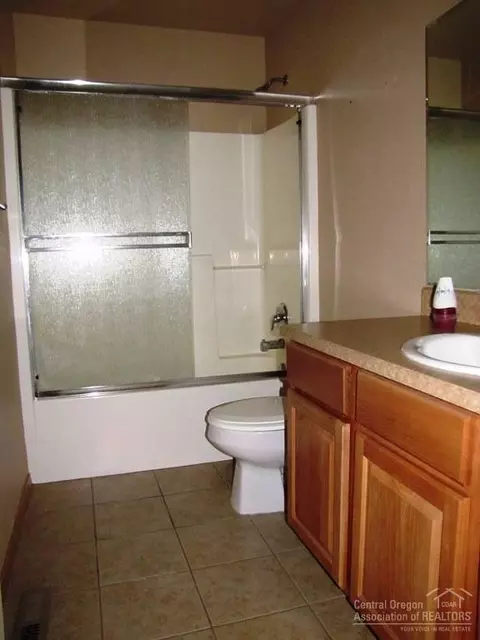 16228 Pine Drop Ln, La Pine, OR 97739 photo 10