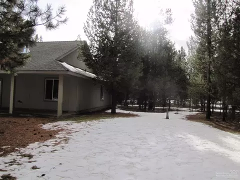 16228 Pine Drop Ln, La Pine, OR 97739 photo 21