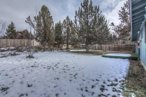 2430 NE Ocker Dr, Bend, OR 97701 photo 22