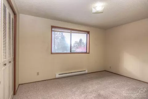 2430 NE Ocker Dr, Bend, OR 97701 photo 13
