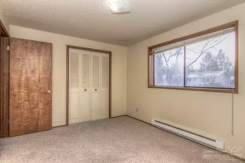 2430 NE Ocker Dr, Bend, OR 97701 photo 14