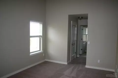 63220 Lancaster St, Bend, OR 97701 photo 9