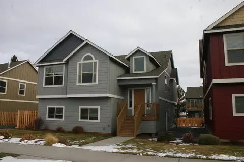 63220 Lancaster St, Bend, OR 97701 photo 1