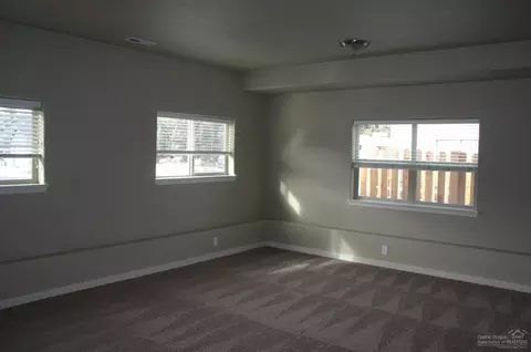 63220 Lancaster St, Bend, OR 97701 photo 12