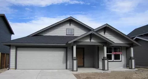 20780 SE Shea Ct, Bend, OR 97702 photo 2