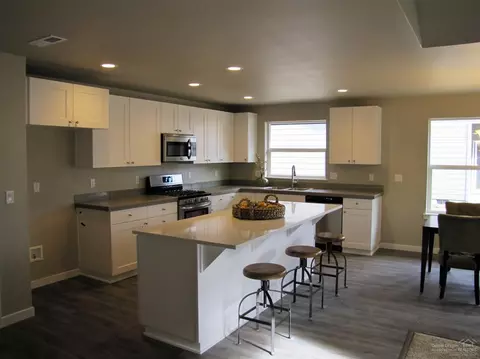 20780 SE Shea Ct, Bend, OR 97702 photo 7