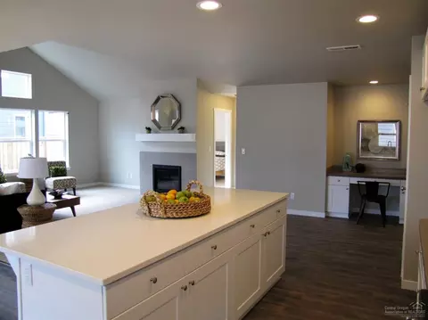 20780 SE Shea Ct, Bend, OR 97702 photo 10