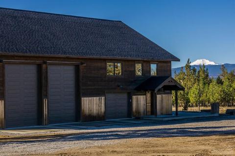 65025 Hunnell Rd, Bend, OR 97701 photo 18