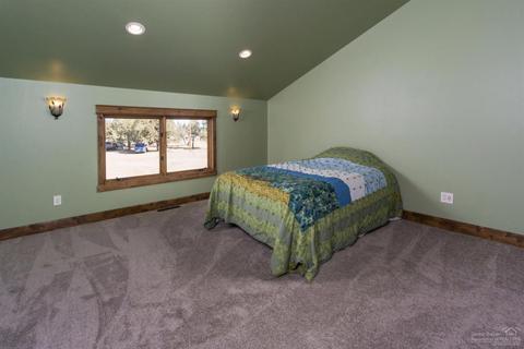 65025 Hunnell Rd, Bend, OR 97701 photo 12