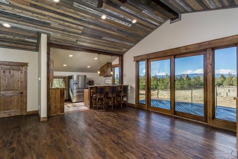 65025 Hunnell Rd, Bend, OR 97701 photo 4