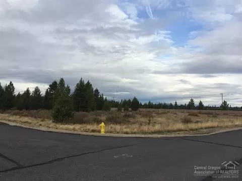 16698 Assembly Way, La Pine, OR 97739 photo 2