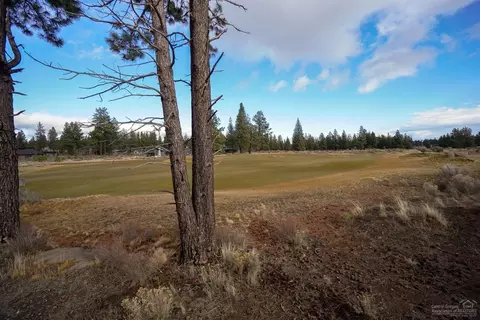 19336 Seaton Loop, Bend, OR 97702 photo 9
