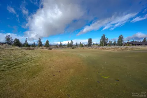 19336 Seaton Loop, Bend, OR 97702 photo 4