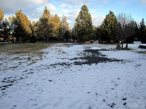 20235 Meadow Ln, Bend, OR 97703 photo 18