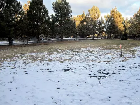 20235 Meadow Ln, Bend, OR 97703 photo 17