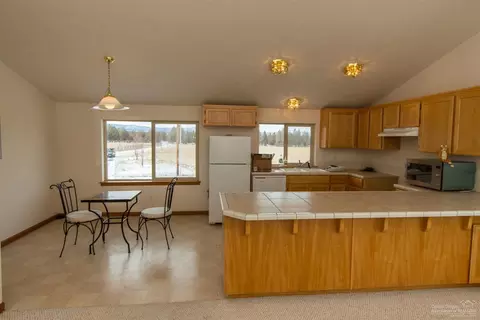 65760 Highway 20, Bend, OR 97703 photo 25