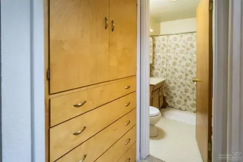 664 NE 12th St, Bend, OR 97701 photo 9
