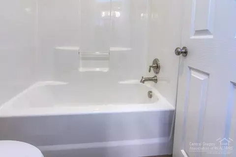 21347 Brooklyn Pl, Bend, OR 97701 photo 23
