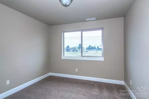 21347 Brooklyn Pl, Bend, OR 97701 photo 24