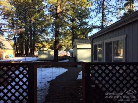 19480 Comanche Ln, Bend, OR 97702 photo 16