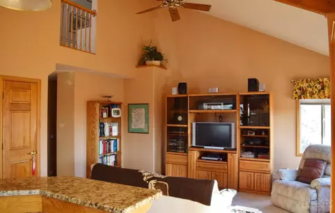 22855 Mcgrath Rd, Bend, OR 97701 photo 8