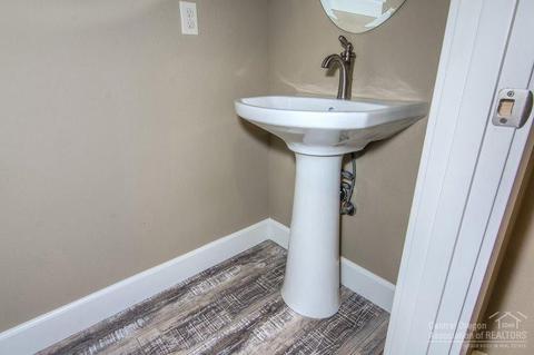 21335 NE Brooklyn Pl, Bend, OR 97701 photo 15