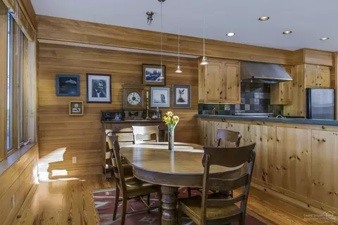 18697 Kuhlman Rd, Bend, OR 97703 photo 9