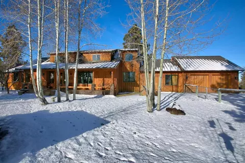 18697 Kuhlman Rd, Bend, OR 97703 photo 4