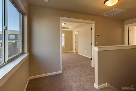 61034 Ambassador Dr, Bend, OR 97702 photo 10