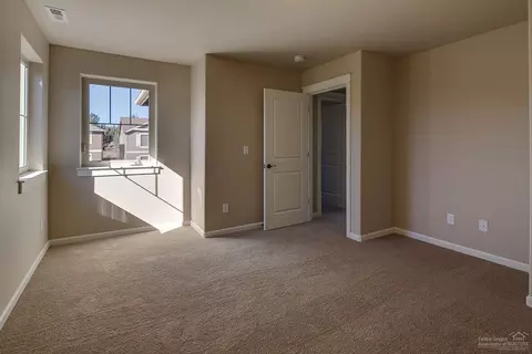61034 Ambassador Dr, Bend, OR 97702 photo 15