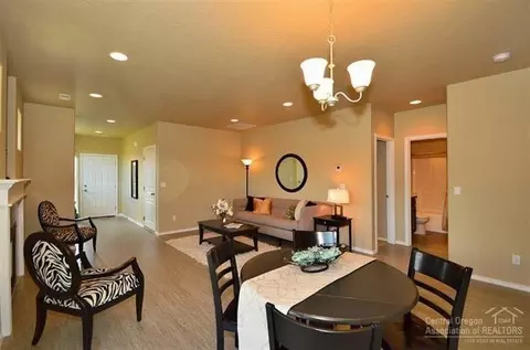 62848 NE Nolan St, Bend, OR 97701 photo 8