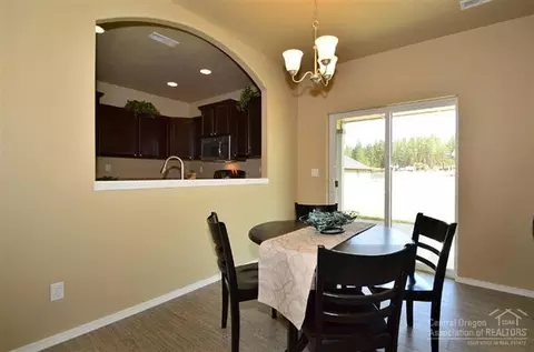 62848 NE Nolan St, Bend, OR 97701 photo 10