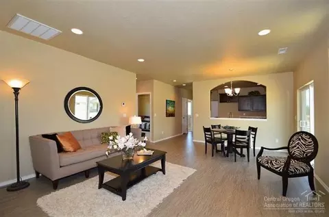 62848 NE Nolan St, Bend, OR 97701 photo 7