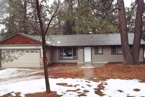 19245 Baker Rd, Bend, OR 97702 photo 2