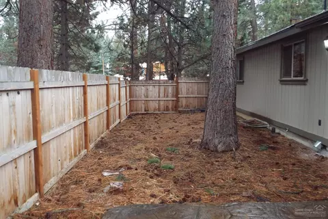 19245 Baker Rd, Bend, OR 97702 photo 13