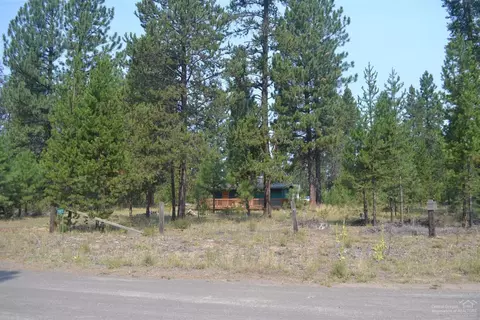 15872 Jackpine Rd, La Pine, OR 97739 photo 3